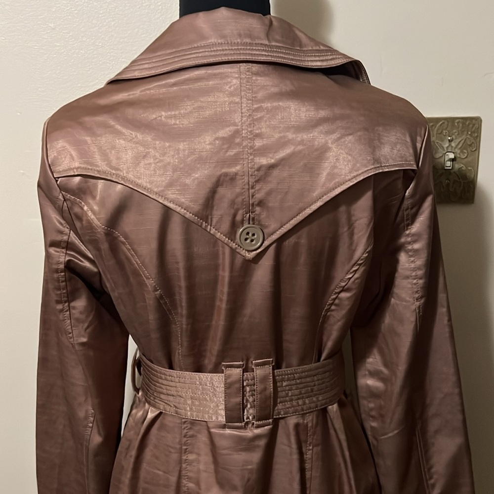 Dressing light coat - Picture 4 of 7